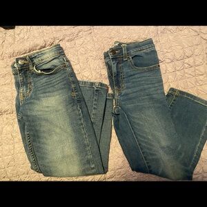 2 pairs of jeans